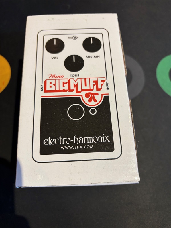Electro Harmonix Nano Big Muff Piの画像